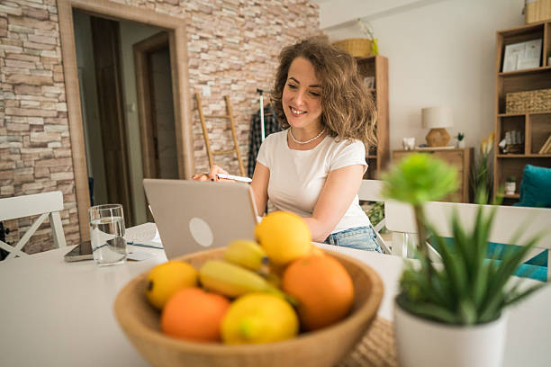 Nutrition coaching consultation in a comfortable setting